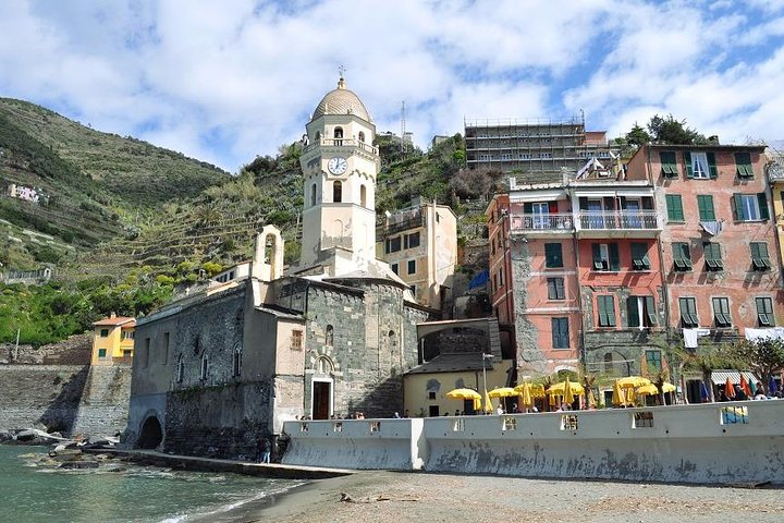 The Best of Cinque Terre Small Group Tour from Montecatini Terme
