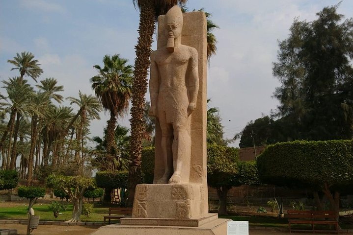Full day Private Tour Giza Pyramids Sakkara Memphis Dahshur