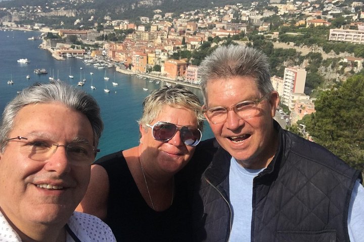 Private tour on the French Riviera with comfortable minivan.MONACO NICE ST PAUL