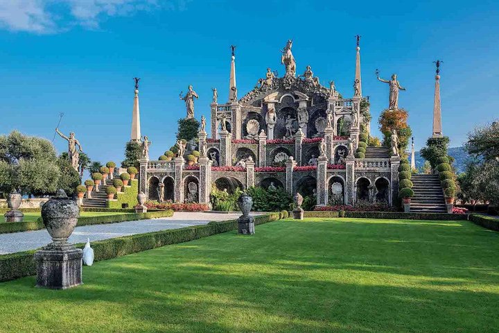 Stresa: 1-Day 3 Borromean Islands Hop-On Hop-Off Boat Tour