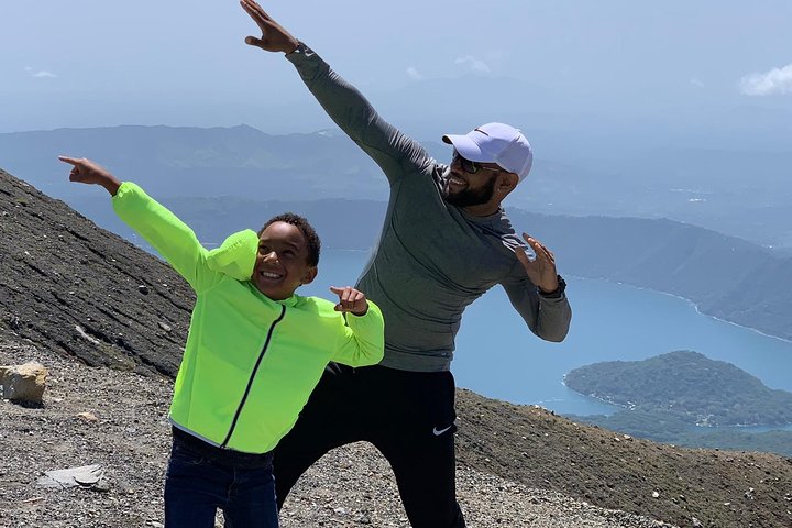 Santa Ana volcano hike with privileged early access. Go safe and skip the crowds