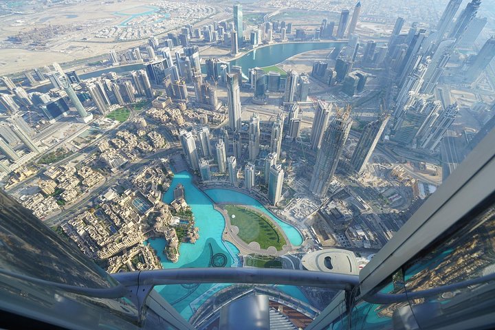 The Burj Khalifa At The Top Observation Deck Admission Ticket