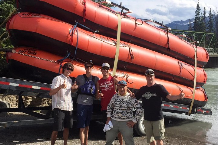 Athabasca River Easy Scenic Raft Trip