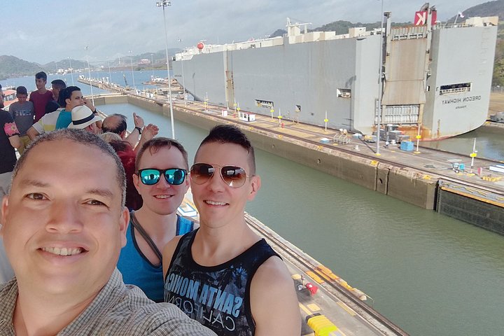 Panama Canal and City Tour Experience