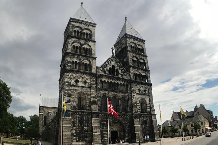 Hamlet and Sweden Tour - Two Countries in one day !