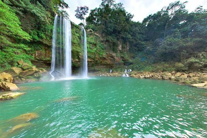 From San Cristobal Tour to Agua Azul, Misol Ha and Palenque