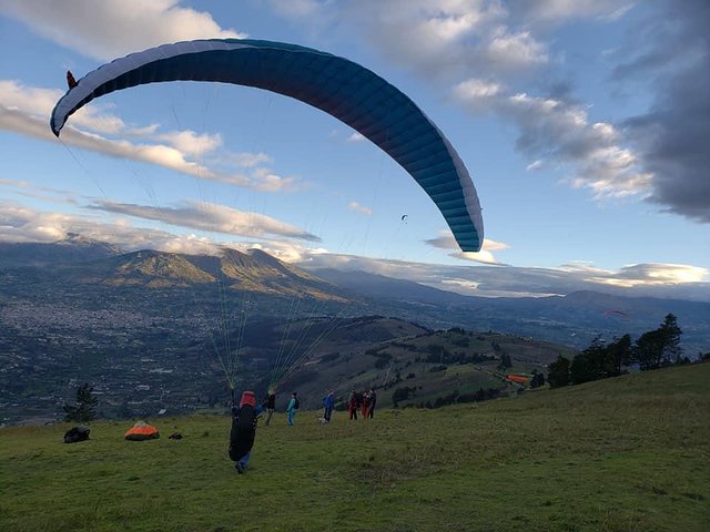 Paragliding | Paragliding | Banos - Ecuador