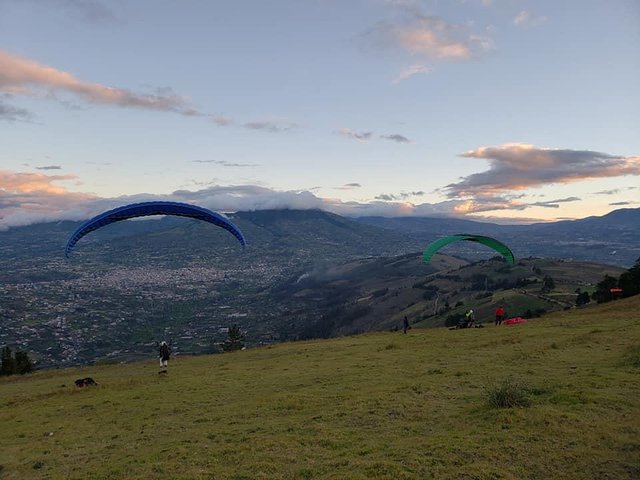 Paragliding | Paragliding | Banos - Ecuador