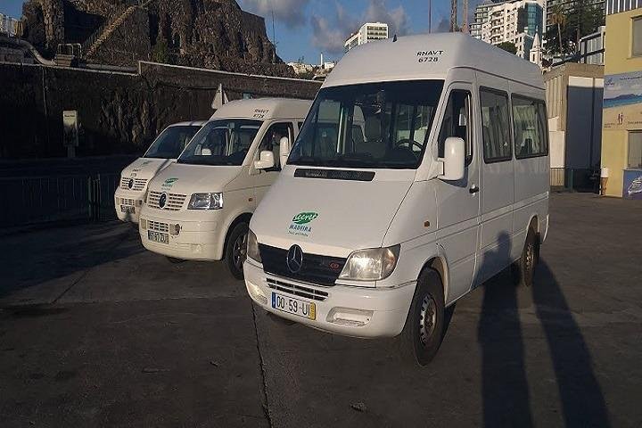 Private VipTours up to 4pax/8pax/19pax