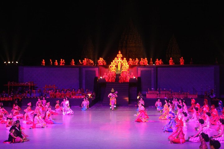 Borobudur Climb To The Top, Prambanan Temple And Ramayana Ballet