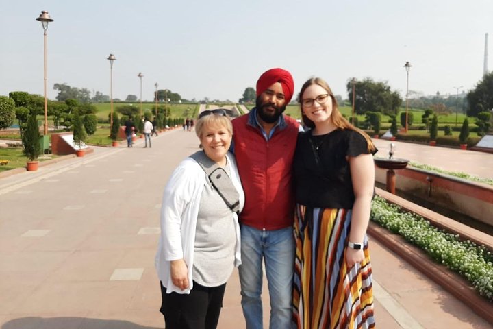 2 Days All Inclusive Taj Mahal & Agra Fort tour from Mumbai