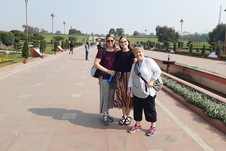 2 Days All Inclusive Taj Mahal & Agra Fort tour from Mumbai