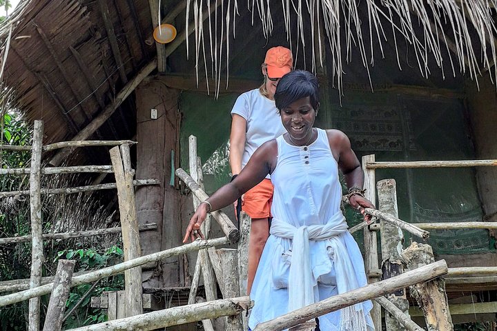 Visit Cocoa & Rubber Plantation-Traditional Ivoirian Village with Local Lunch!