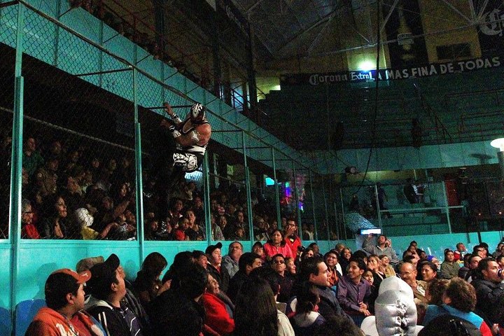 Puebla - Wrestling Tour (Monday only)