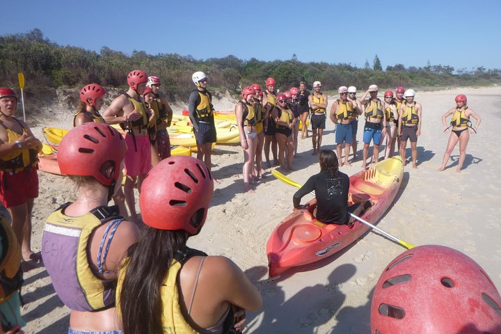 Kayaking with Dolphins in Byron Bay Guided Tour