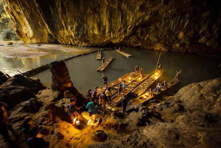 Tham Lod Cave & Pre-Historical Tomb & Bamboo Bridge