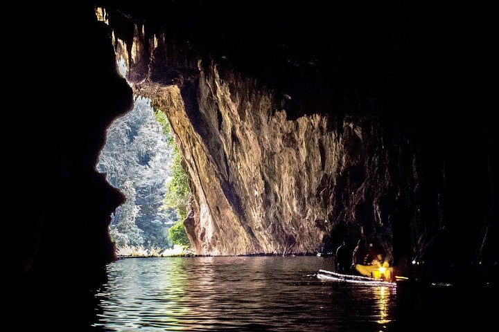 Tham Lod Cave & Pre-Historical Tomb & Bamboo Bridge