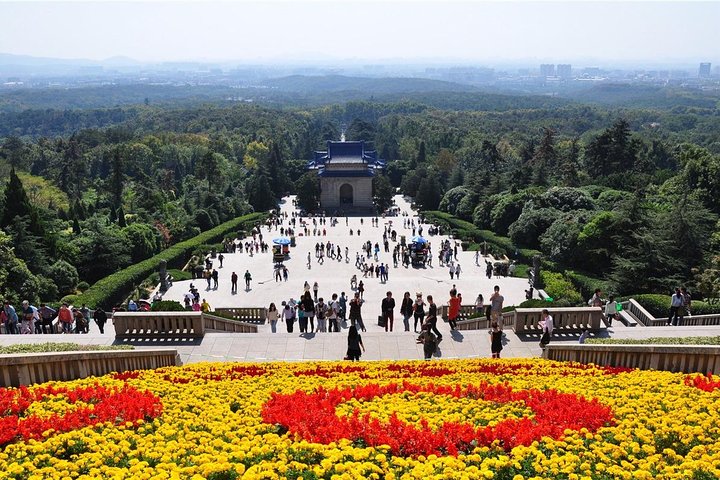 Nanjing Private Flexible Day Trip from Yangzhou with Lunch and Drop-Off Options
