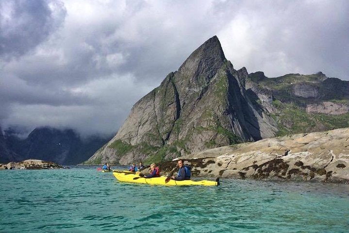 Kayaking in Reinefjorden