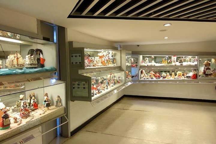 Half Day Private Rajkot Sightseeing Tour with Lunch