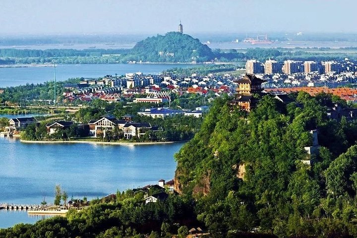 Zhenjiang Business Visits from Yangzhou with Private Car and Driver Service