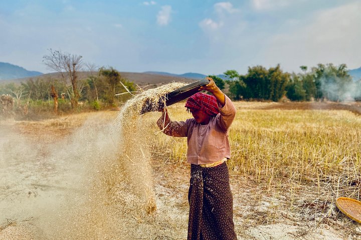 3 Days 2 Night " Off the beaten track ” ( Kalaw to Inle )