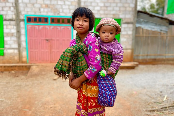 3 Days 2 Night " Off the beaten track ” ( Kalaw to Inle )