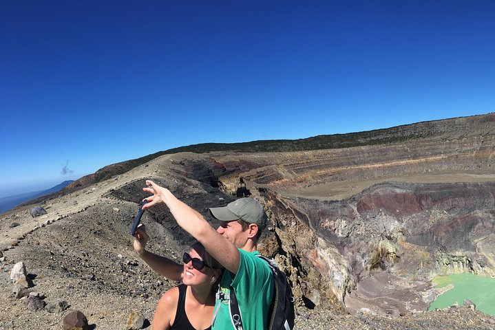 Santa Ana volcano hike with privileged early access. Go safe and skip the crowds