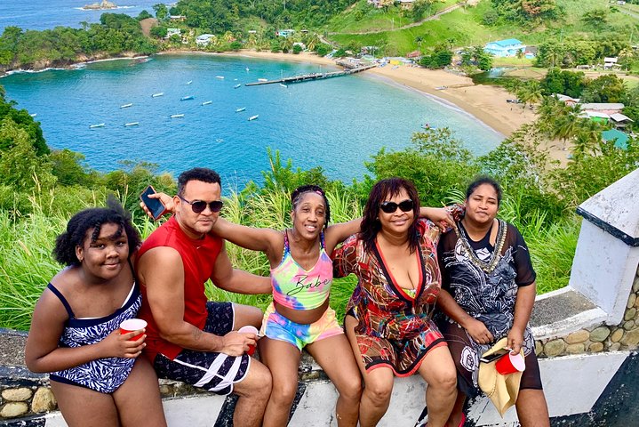 The Grand Circle 12-Hour All-Inclusive Island Experience