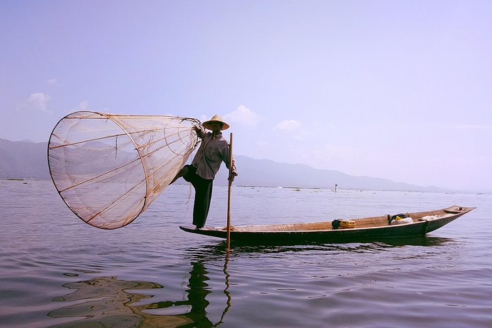 3 Days 2 Night " Off the beaten track ” ( Kalaw to Inle )