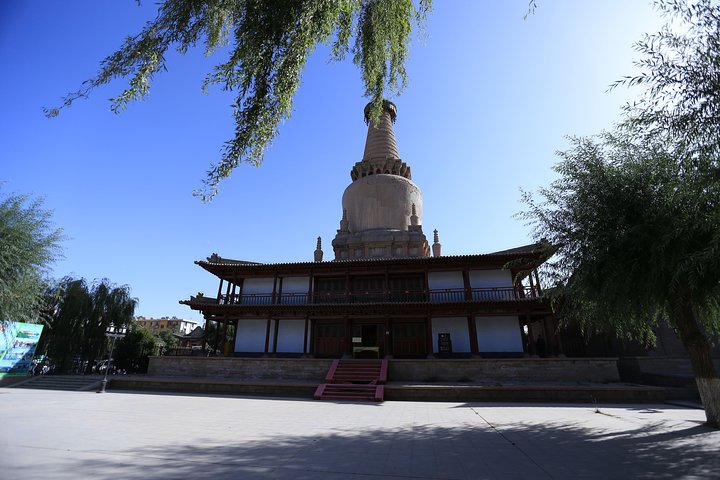 Private day tour to Zhangye Mati temple & Giant Buddha Temple start from Zhangye