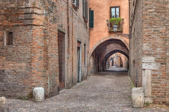 Ferrara Private Walking Tour