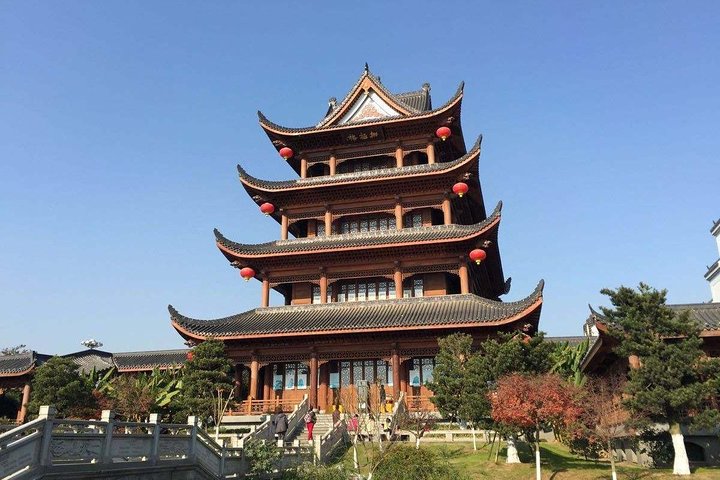 Private Changsha Day Tour: Yuelu mountain, Yuelu Academy And Orange Island