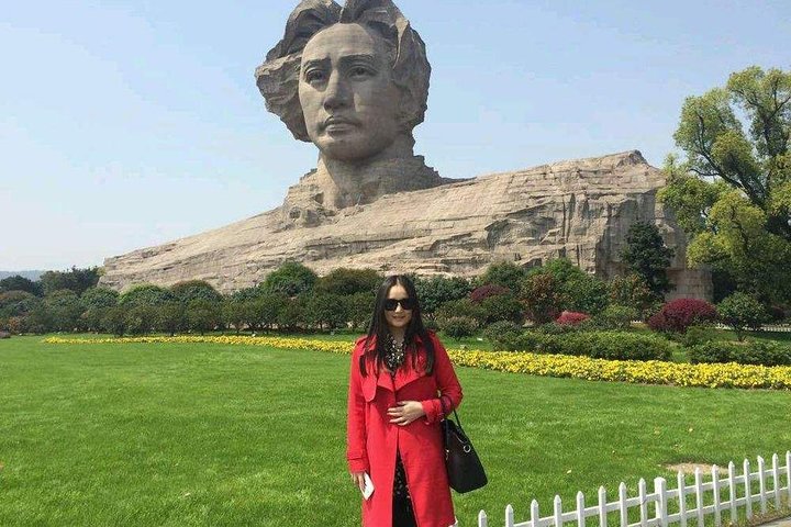 Private Changsha Day Tour: Yuelu mountain, Yuelu Academy And Orange Island
