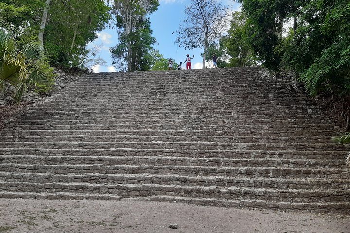 Chacchoben Mayan Ruins Excursion
