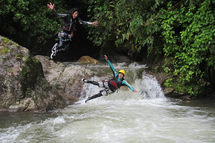 Canyoning - Cashaurco Special offer for Holidays. For a day -Puyo