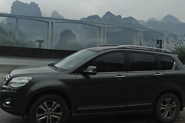 Private Transfer from Jiuzhaigou Valley hotel to Chengdu hotel