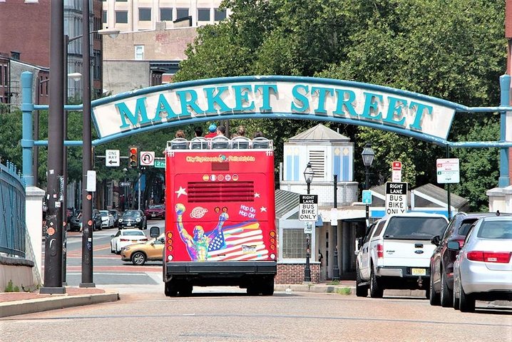 Double Decker Hop-On Hop-Off City Sightseeing Philadelphia (1, 2, or 3-Day)