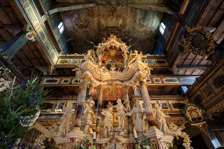 Wroclaw to Rock City in Adsprach and Church of Peace in Świdnica Private Tour