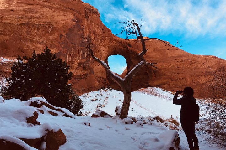 Monument Valley Extended Backcountry Tour