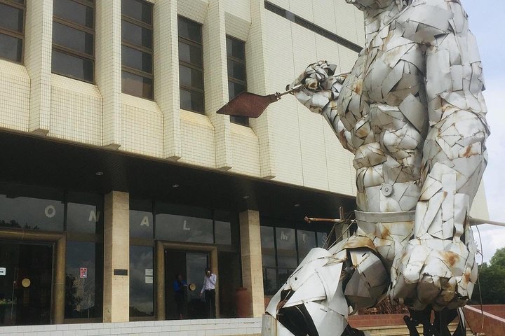 Tour through the gorgeous city of Lusaka