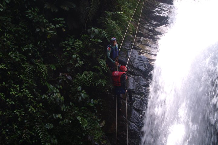 Canyoning - Cashaurco Special offer for Holidays. For a day -Puyo