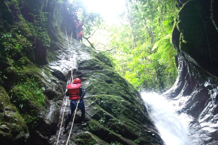 Canyoning - Cashaurco Special offer for Holidays. For a day -Puyo