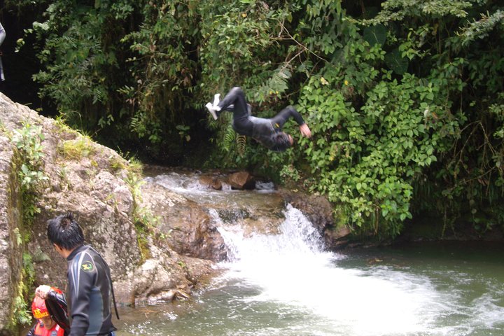 Canyoning - Cashaurco Special offer for Holidays. For a day -Puyo