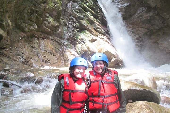Canyoning - Cashaurco Special offer for Holidays. For a day -Puyo