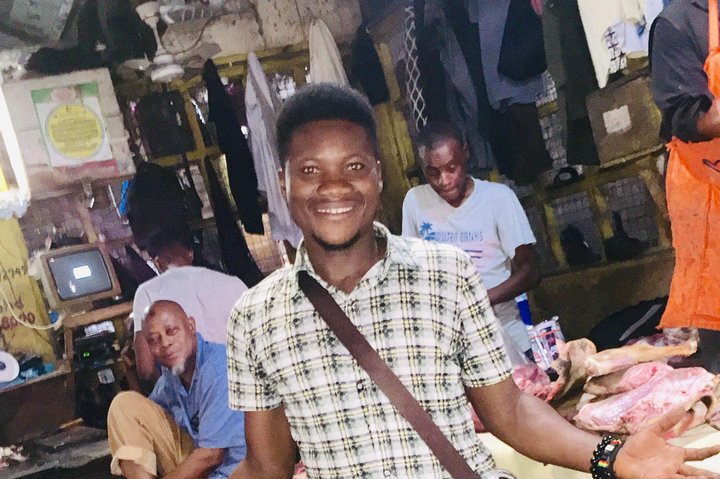Kumasi kejetia central market tour & Traditional Local cooking food classs
