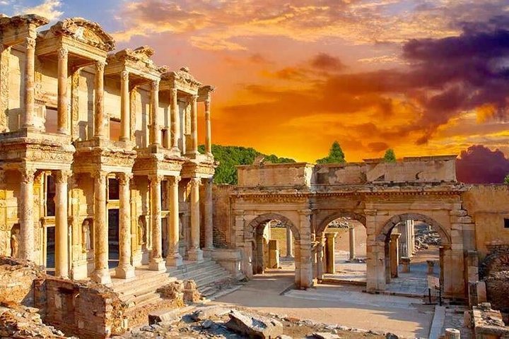 Top-Rated Ephesus and House of Virgin Mary Tour for Cruisers