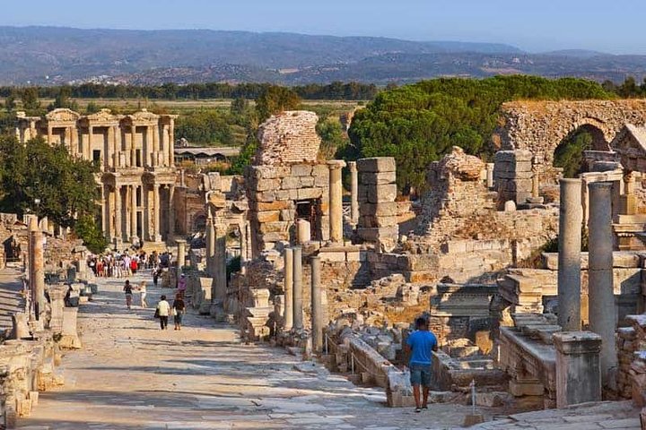 Top-Rated Ephesus and House of Virgin Mary Tour for Cruisers