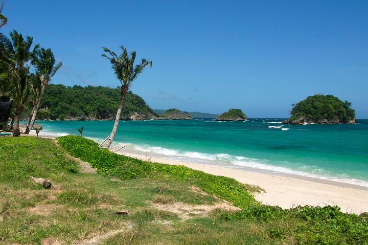 Boracay Island Hopping + Helmet Diving and UFO w/ Premium Lunch