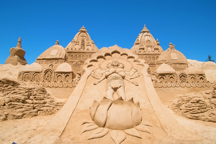 SAND CITY - A Maior Exposição de Esculturas em Areia do Mundo